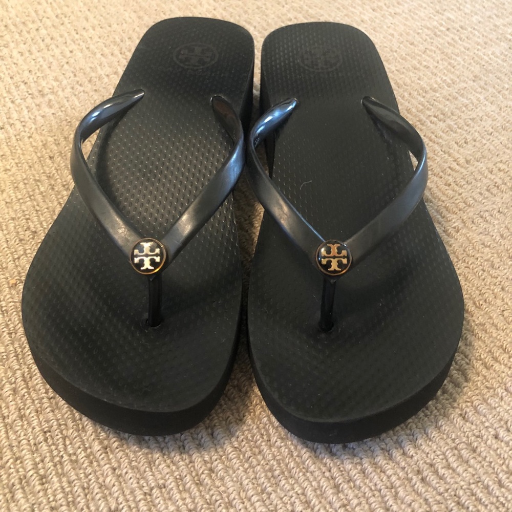 Tory Burch black wedge flip flops size 7